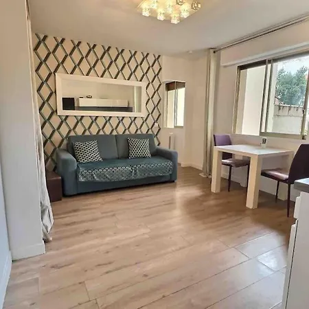 Lägenhet Mozart 10 Min Walk From Palais Des Festivals. Parking *